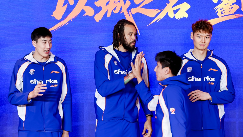 期待满满!拉塞尔、麦基加入,李弘权盼外援与球队尽快磨合
