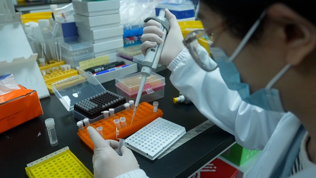 中国社会科学报评论:莫将行政职务与学术水平画等号