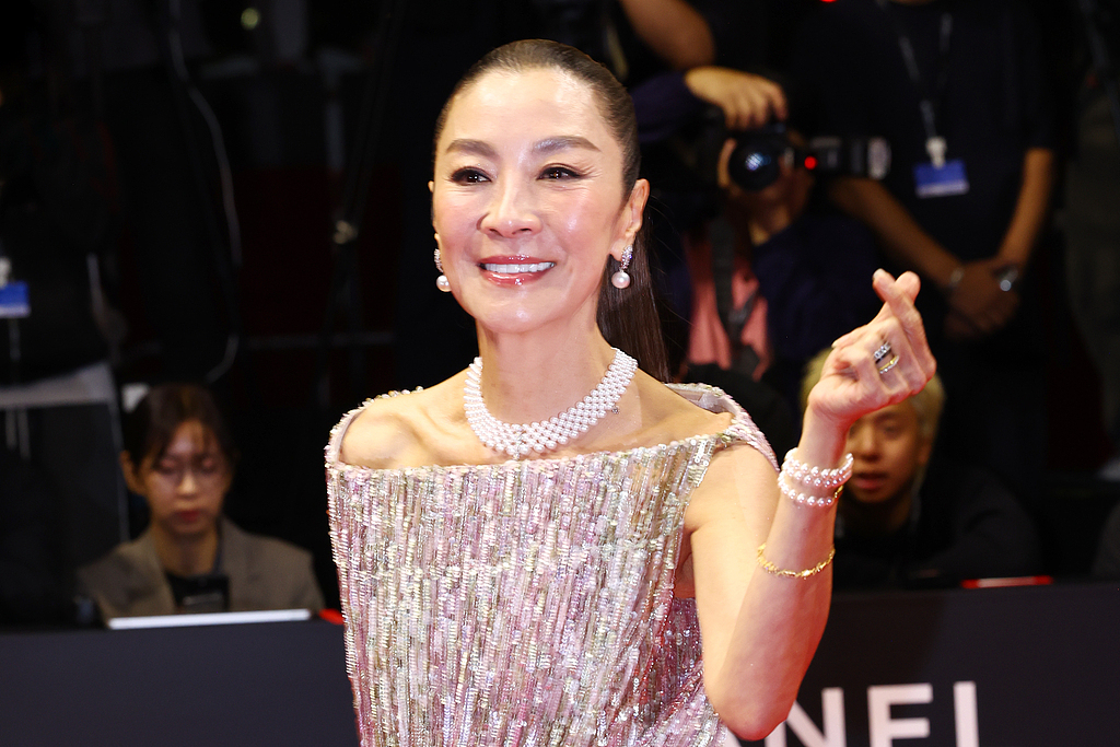 张艺谋、毕赣领衔本届釜山评审团,《小鞋子》导演作品获“冲奥”外卡