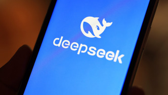 “许愿式”编程能力升级！DeepSeek上新：开放自研搜索API，千次调用仅5元