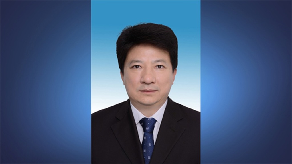 何录春任西藏自治区政协党组书记