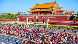 奥运世锦赛双料冠军托拉北马夺冠，刷新中国境内赛事最快成绩