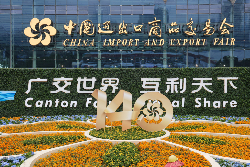 一周图片｜中朝新鸭绿江大桥开通，厄尔尼诺引发南美多国洪灾