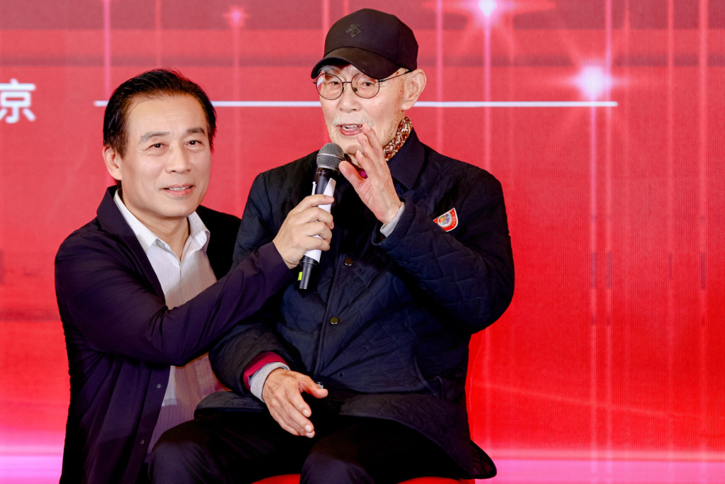 张勇手、李明启等老艺术家出席“重阳节百花敬老活动”