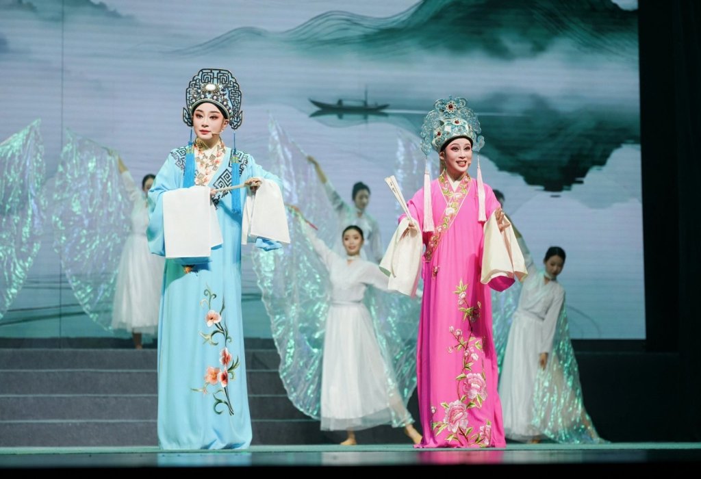 赵志刚等越剧名家助演,这场大赛让越剧戏迷成为登台主角