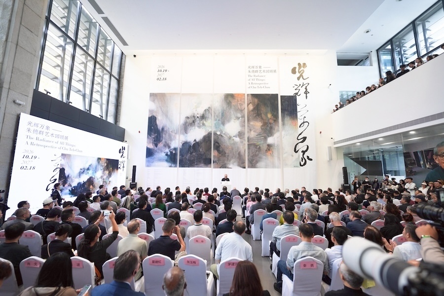 现场｜朱德群杭州大展：湖山初心，光辉万象