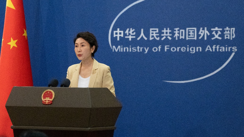 特朗普称对中美俄举行三方会谈持积极态度，外交部回应