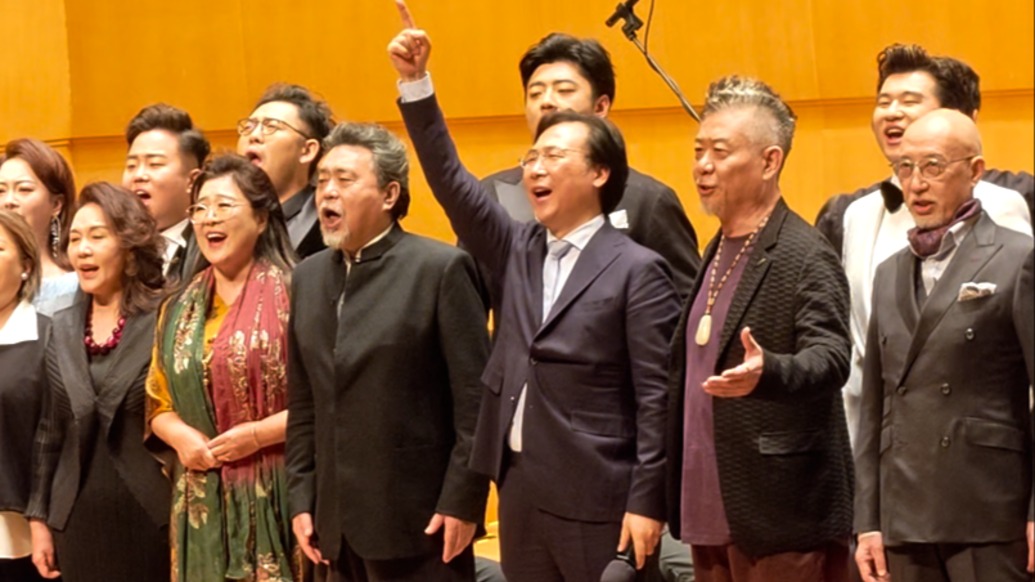 周小燕逝世十周年音乐会，两代歌唱家合唱《长城谣》