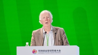 剑桥“萌爷爷”麦克法兰：最大的危险不是AI变成人，而是人类把自己活成机器