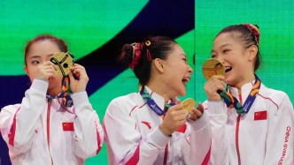 中国体操女队敢拼才会赢！世锦赛夺金背后，是坚持与热爱