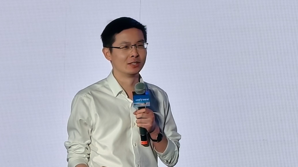 王兴兴再谈“相信AI”:在内部至少已经说了四五年,曾让同事多关注头部AI企业