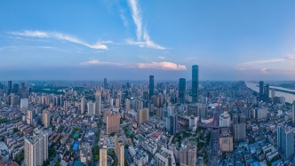 湖南前三季度GDP为41606.66亿元，同比增2.8%