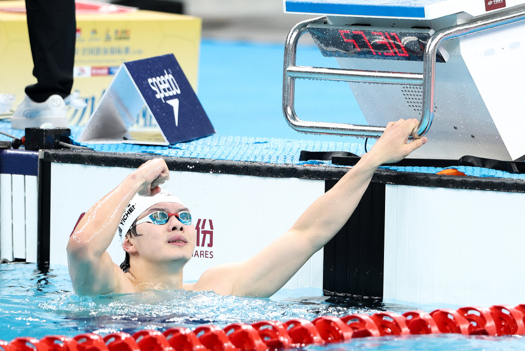 一项亚洲纪录、三项全国青年纪录,水立方迎来短池纪录之夜