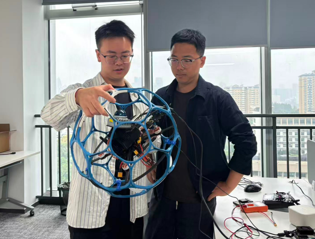 大学隔壁就是产业带,武昌数智经济长在人才堆里