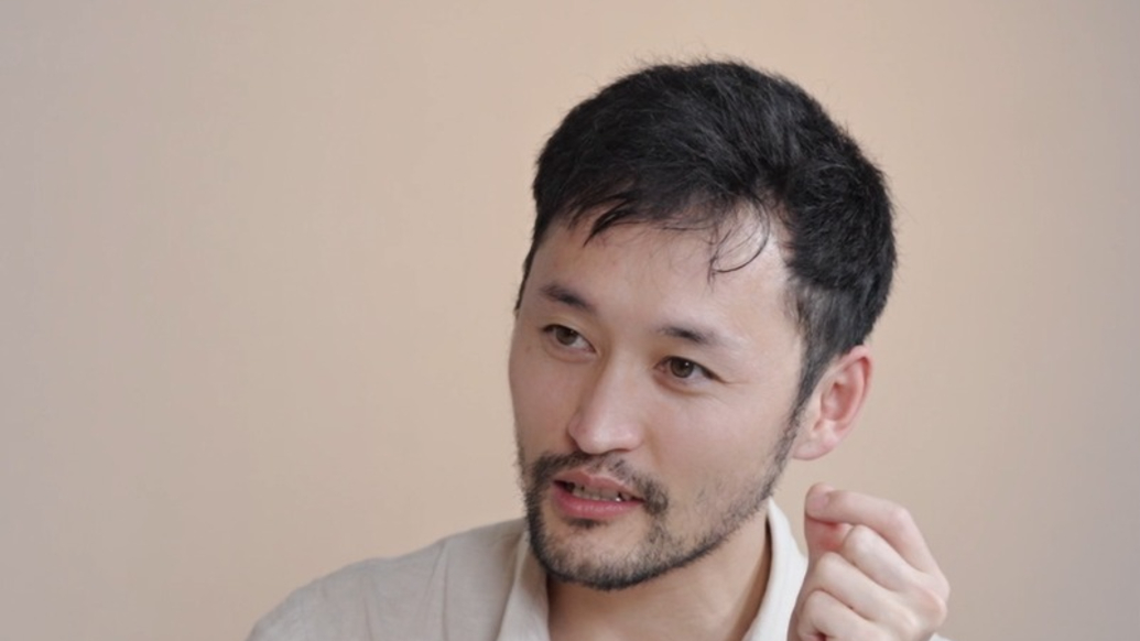 孩童般好奇，开放地热爱