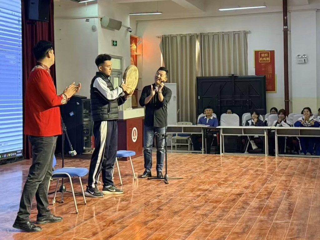 8天23场演出活动,上海民族乐团在喀什奏响和美乐章