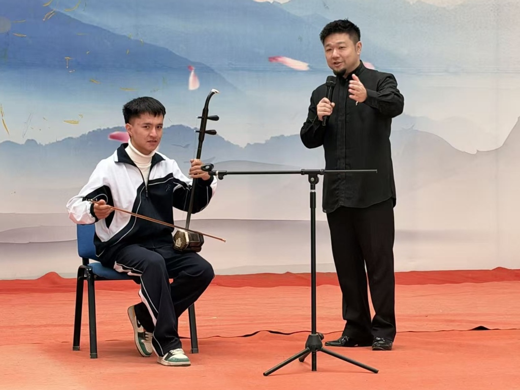 8天23场演出活动,上海民族乐团在喀什奏响和美乐章