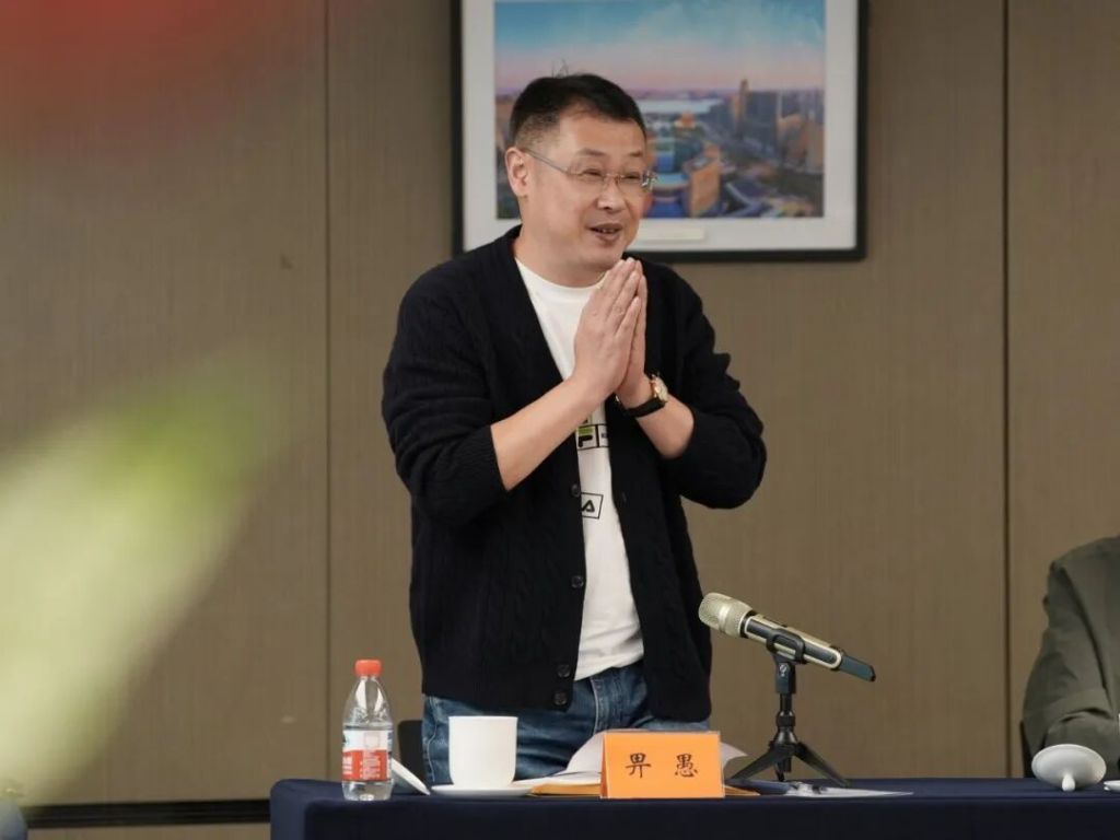 《叛逆者》作者出新书《纯真年代》,书写半个世纪的改革历程