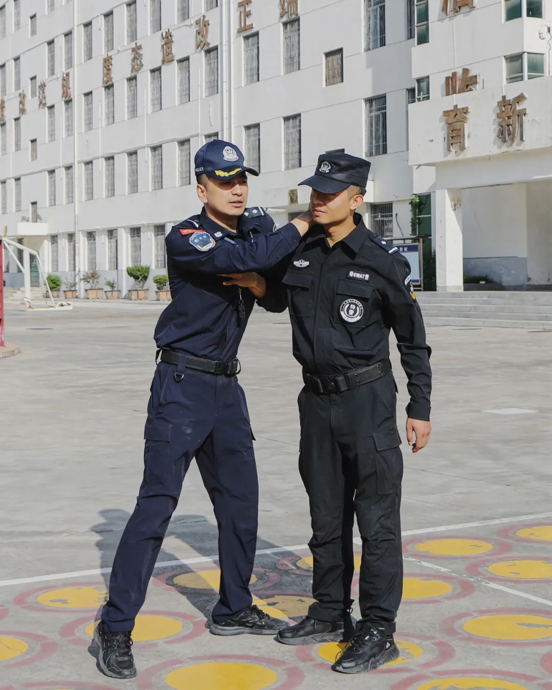 天水市监狱长郑图片