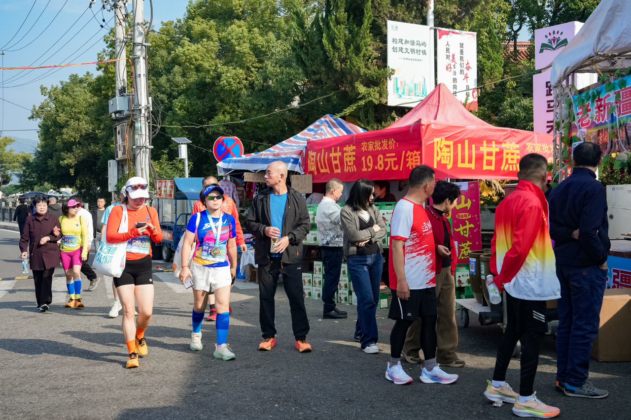 欢乐“加倍”！浙江“村跑”（马屿站）邂逅百年市集跑出快乐“花火”-第15张图片-特色小吃