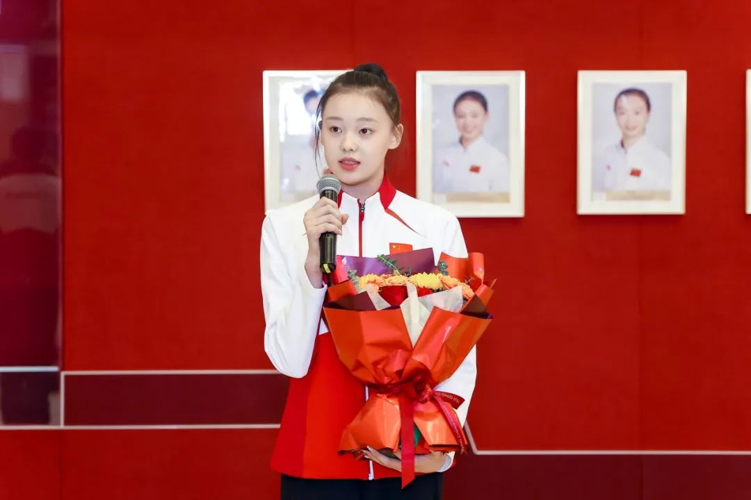 荣登世界冠军榜！沙坪坝妹儿丁欣怡好样的