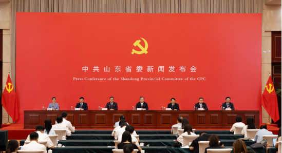 山东新闻发布会 2024 _ 山东经济社会发展数据发布 _12山东政务微博风云榜