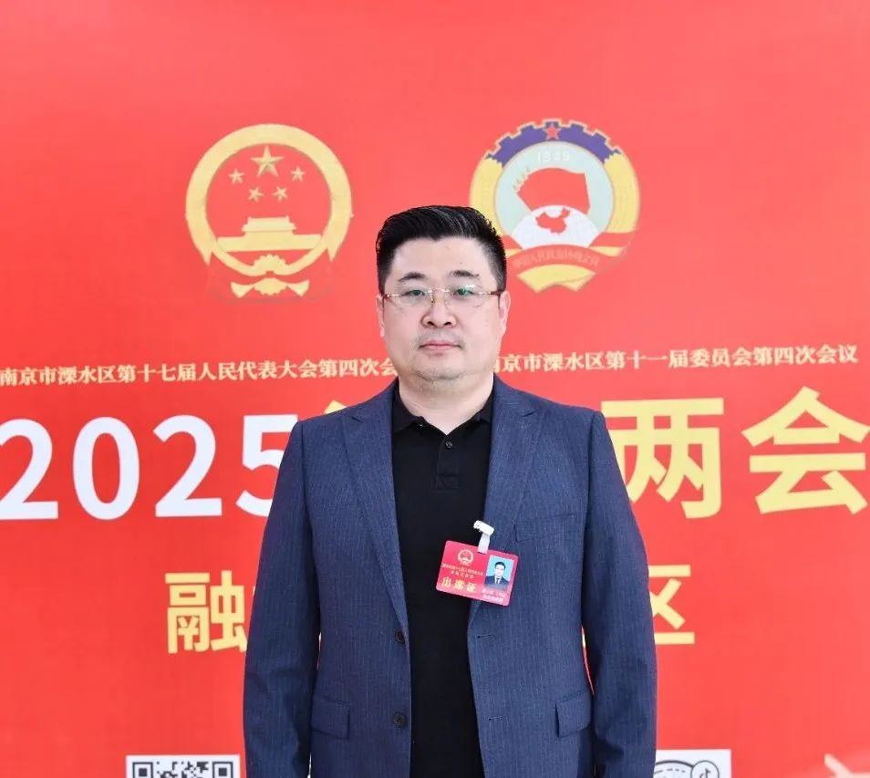 人大代表报到!个个“有备而来”~