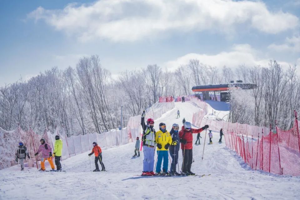 爱游戏- 爱游戏体育- AYX爱游戏体育官方网站三亿人参与 推动冰雪运动高质量发展