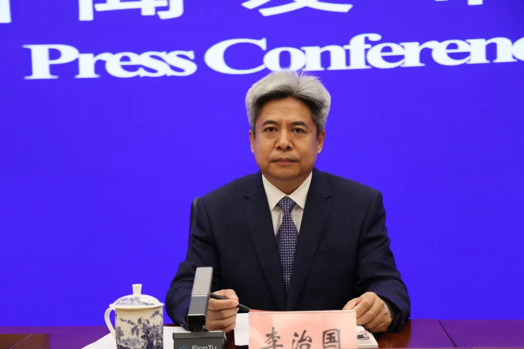 生态环境部谈拿手持式仪器到海边测辐射：不能测量水中放射性核素含量