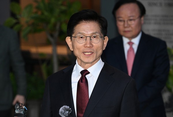 韩国执政党总统候选人更换方案被否决，金文洙候选人资格即刻恢复