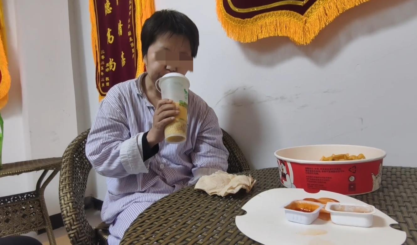 “女硕士失踪13年生两孩”案进入审查起诉阶段，哥哥：妹妹精神状态好转