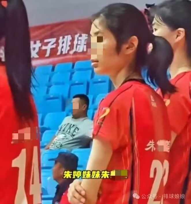 媒体：中国女排前队长朱婷妹妹被保送浙大受质疑，多方回应