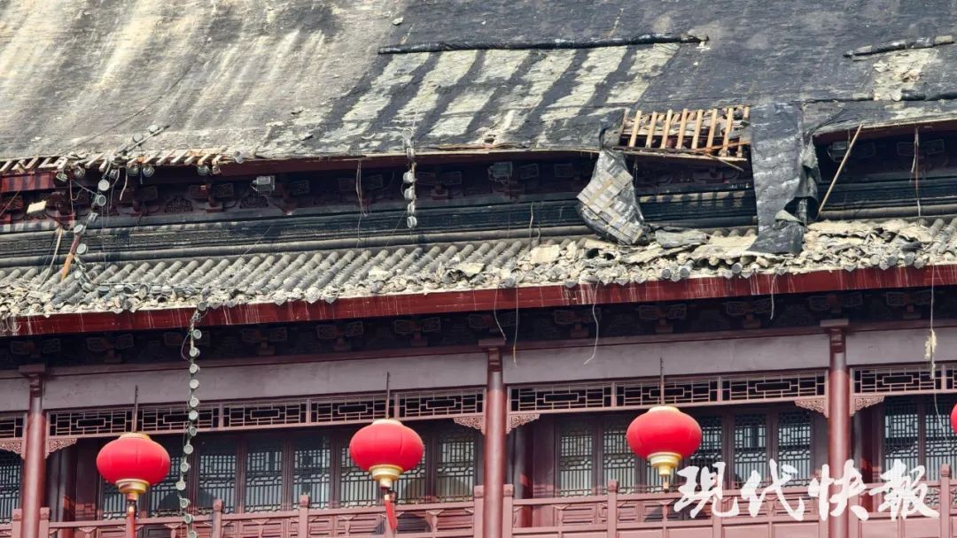 凤阳县鼓楼四周连夜搭起围挡,安徽省文物局已介入调查