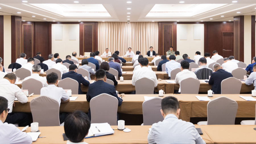 2025年上海市防汛工作会议召开，龚正市长要求打好防汛备汛主动仗