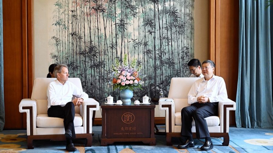 陈吉宁会见华平投资集团主席蒂莫西·盖特纳