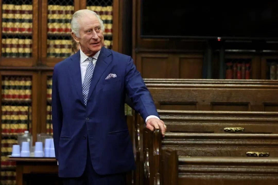 查尔斯三世将首次以国王身份访加，加拿大释放坚定主权信号