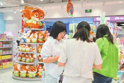 媒体调查:多地曝“谷子店”闭店消息,挣“二次元”的钱难不难