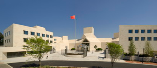 美方宣布撤销中国留学生签证，我使馆：已提出严正交涉