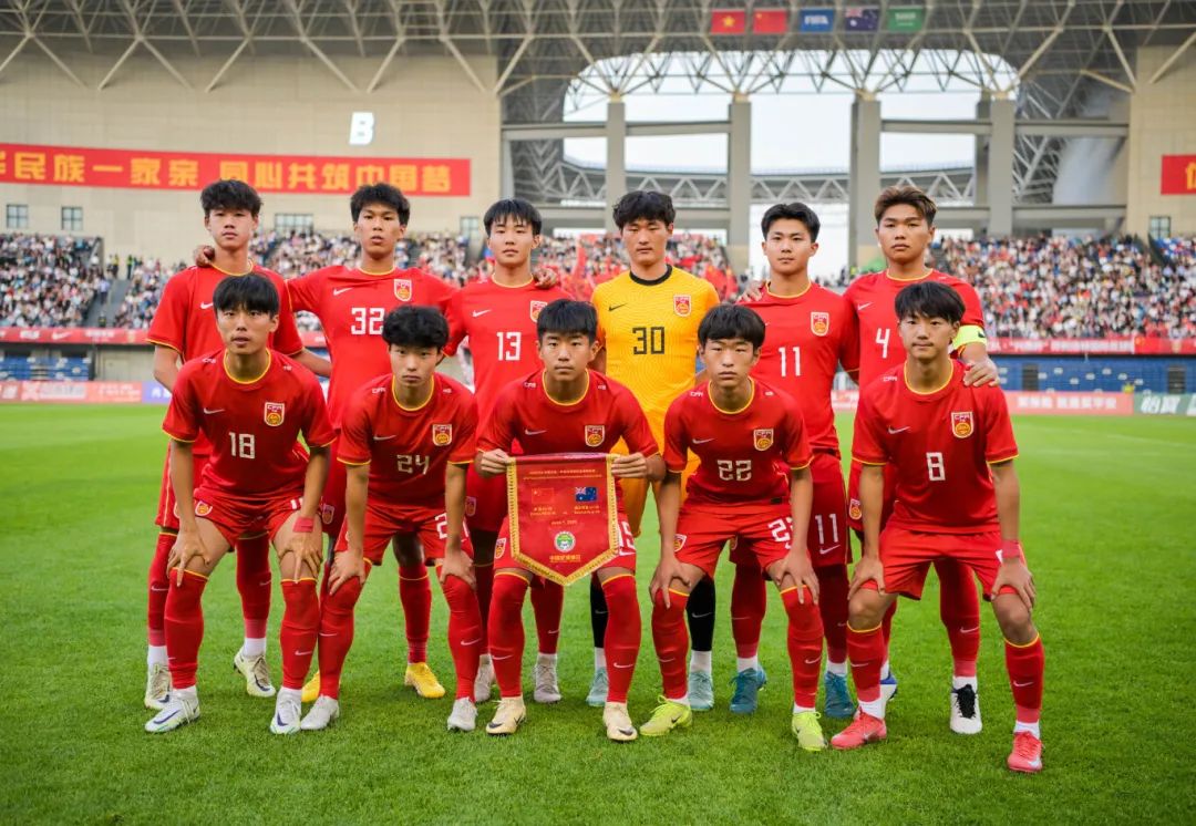 连克劲旅，中国U16男足夺得呼和浩特国际足球锦标赛冠军