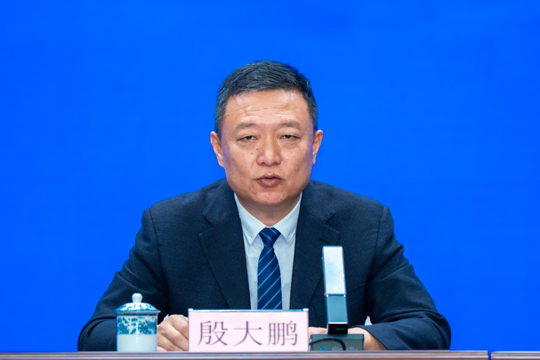 殷大鹏已任海南省疾控中心主任，曾在中国疾控中心工作