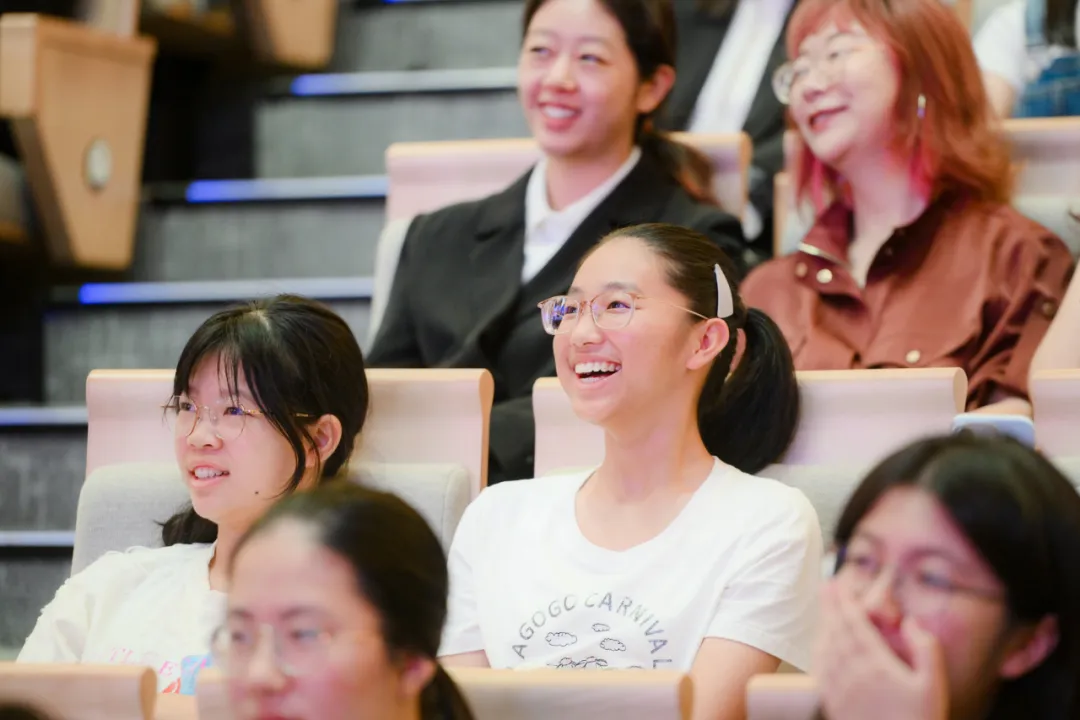 复旦大学法医学与法庭科学学院成立,李昌钰受聘为名誉教授