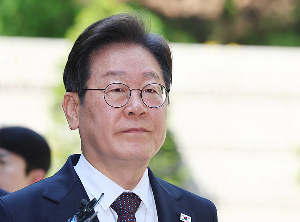 “在职总统不受司法起诉”，韩国法院延期审理李在明涉地产开发案