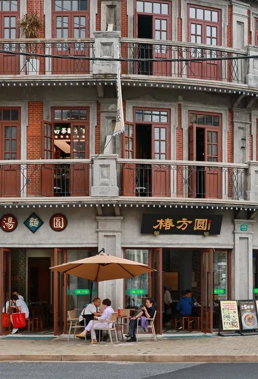 “酱园弄”回来了,持电影票根玩转乍浦路