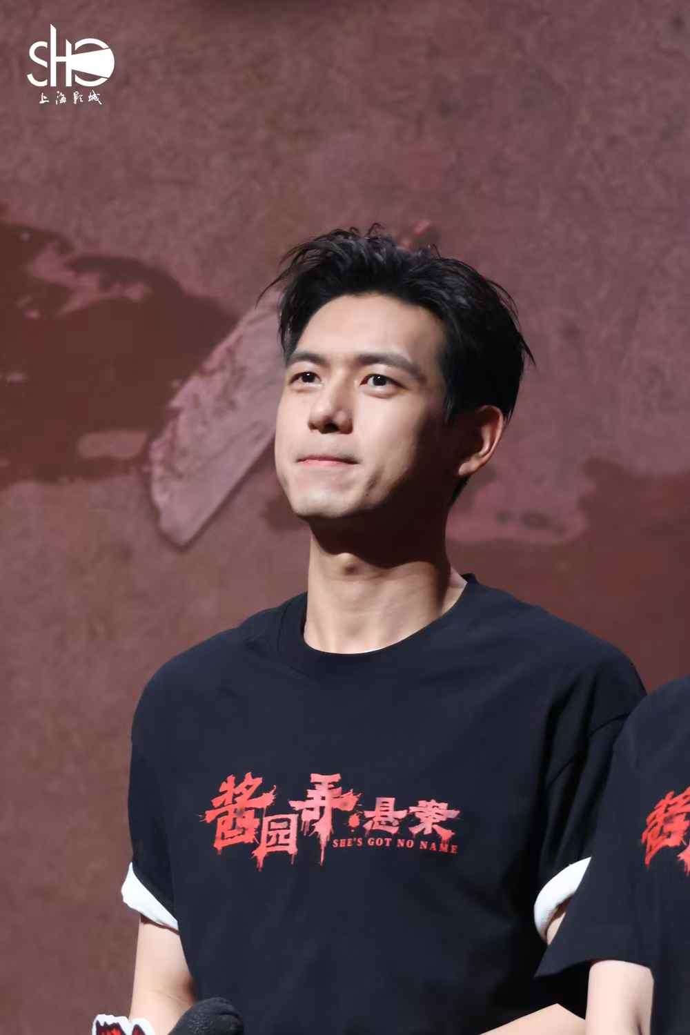 《酱园弄・悬案》上影节首映,群星为电影集体 “改头换面”