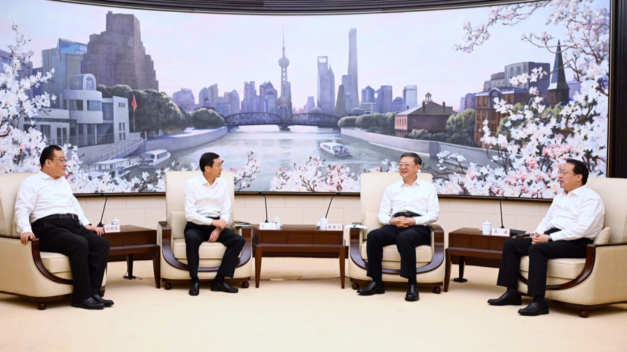 共同谋划好新一轮对口合作实施方案！陈吉宁龚正与安徽六安党政代表团座谈