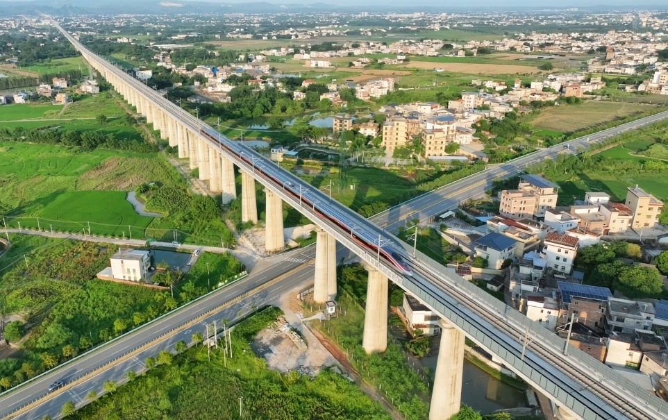 全国铁路7月1日实行新列车运行图,新增列车车票今起发售