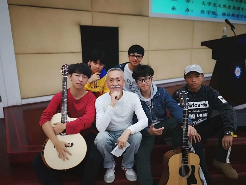 追记音乐人陈彼得：您与祖国永远不再分割