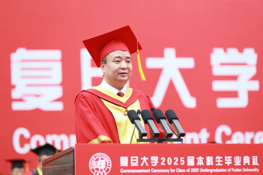 今日汇总:情感分析-毕业季｜复旦大学校长金力：舒适区之外，才是成长真正发生的地方