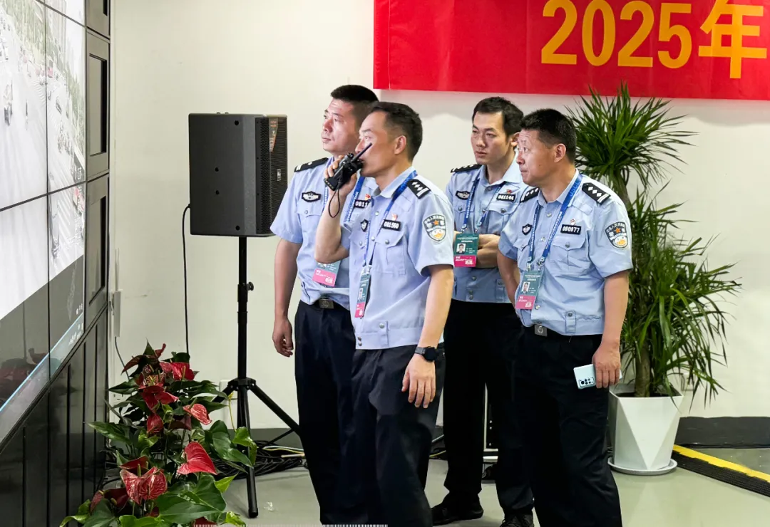 江苏警方打击“黄牛”倒卖“苏超”门票：已有105人落网