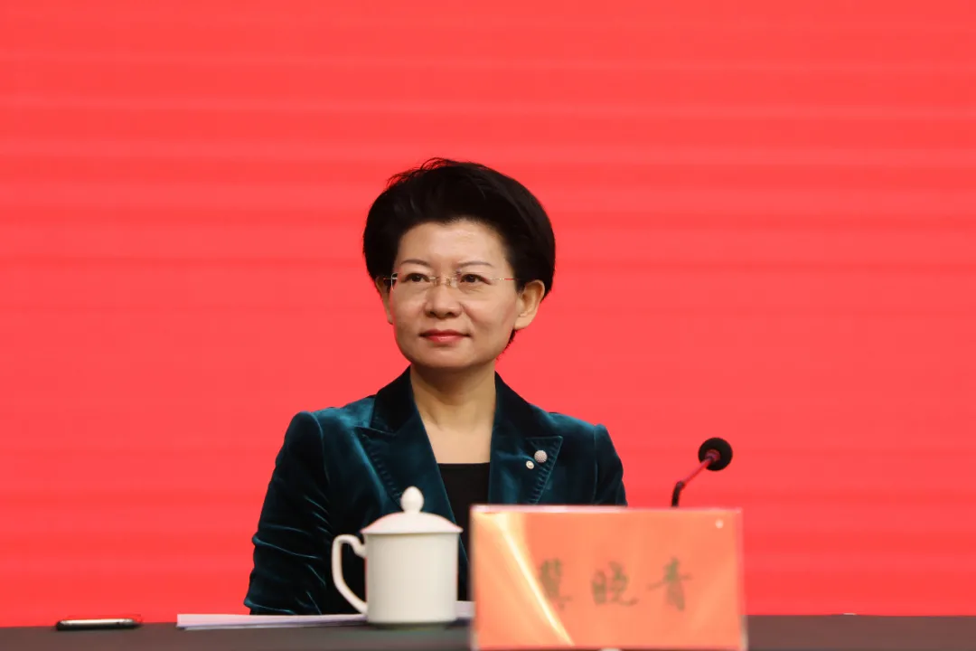 内蒙古自治区文联主席冀晓青履新自治区文旅厅党组书记